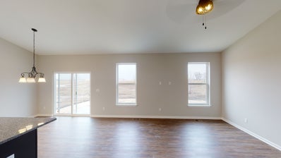 1,387sf New Home in SIlvis, IL